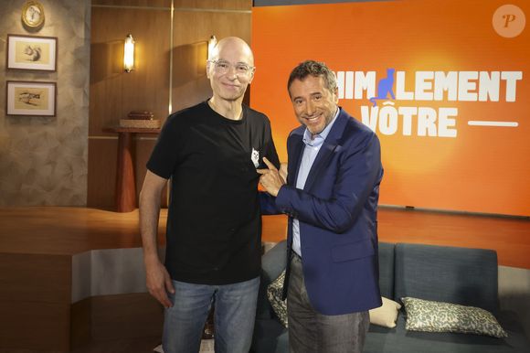Exclusif - Bernard Werber, sur plateau de la nouvelle émission "Animalement Vôtre" présentée par Bernard Montiel et diffusée le 9 novembre sur France 3, à Paris, France, le 13 octobre 2025. © Jack Tribeca/Bestimage