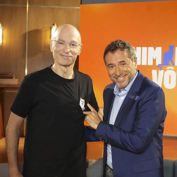 Exclusif - Bernard Werber, sur plateau de la nouvelle émission "Animalement Vôtre" présentée par Bernard Montiel et diffusée le 9 novembre sur France 3, à Paris, France, le 13 octobre 2025. © Jack Tribeca/Bestimage