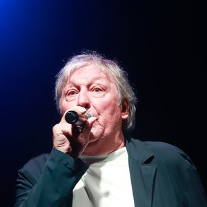 Exclusif - Cookie Dingler lors du concert La folie des années 80 au Croisic, France, le 20 août 2025. Ambiance garantie, tubes inoubliables et énergie 100% live pour le concert  La Folie des Années 80 2025. © Nöel Carrier/Bestimage