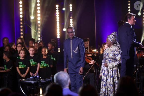 Exclusif - Youssou N’Dour, Angélique Kidjo lors de l'enregistrement de l'émission "Le Grand Echiquier, Spéciale Afrique", présentée par C.Chazal et A.Manoukian et diffusée le 28 août 2025 sur France 2, à Paris, France, le 14 septembre 2024. © Jack Tribeca/Bestimage