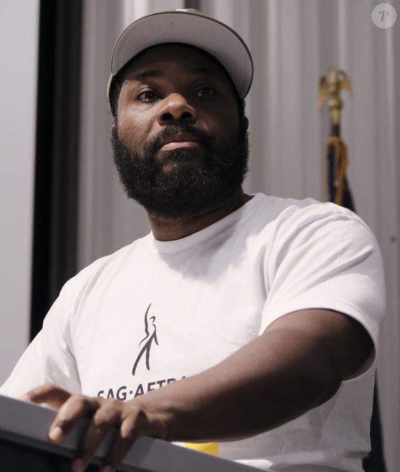 Une disparition tragique au Costa Rica, causée par une noyade

Le 22 août 2023, à Atlanta, Géorgie, États-Unis : le célèbre acteur et membre du syndicat des acteurs SAG-AFTRA, Malcolm-Jamal Warner, s’adresse aux membres du syndicat des acteurs SAG-AFTRA ainsi qu’à ceux du syndicat des scénaristes, le Writer's Guild of America, lors d’un rassemblement au siège des Teamsters Local 728 à Atlanta. Actuellement, les scénaristes et acteurs sont en grève depuis plusieurs semaines, réclamant de meilleurs salaires et conditions de travail. (Crédit photo : © John Arthur Brown/ZUMA Press Wire)