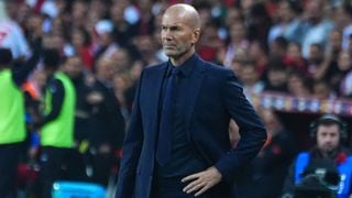 Absence de Zinédine Zidane au lancement de son premier match avec l'équipe de France, ses explications : "J'aurais préféré arriver au début"