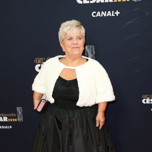 Mimie Mathy - Tournage de la série " Dix Pour Cent " lors de la 45ème cérémonie des César à la salle Pleyel à Paris, le 28 février 2020. © Dominique Jacovides/Olivier Borde/Bestimage