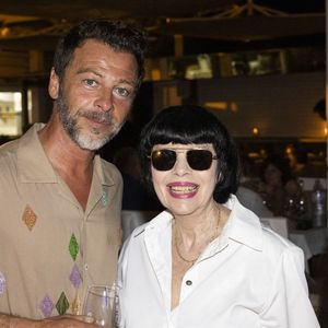 Exclusif - Christophe Maé, Mireille Mathieu - Après le concert de C.Maé, où il a enflammé la première soirée du 40ème Festival de Ramatuelle, les célébrités se sont retrouvées autour d'un dîner à la plage de Tahiti. Le 1er août 2024
© Cyril Bruneau / Festival de Ramatuelle / Bestimage