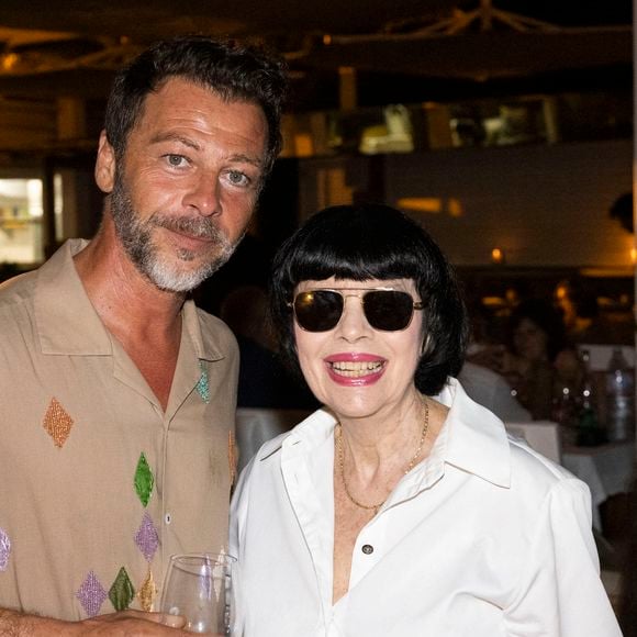 Exclusif - Christophe Maé, Mireille Mathieu - Après le concert de C.Maé, où il a enflammé la première soirée du 40ème Festival de Ramatuelle, les célébrités se sont retrouvées autour d'un dîner à la plage de Tahiti. Le 1er août 2024
© Cyril Bruneau / Festival de Ramatuelle / Bestimage