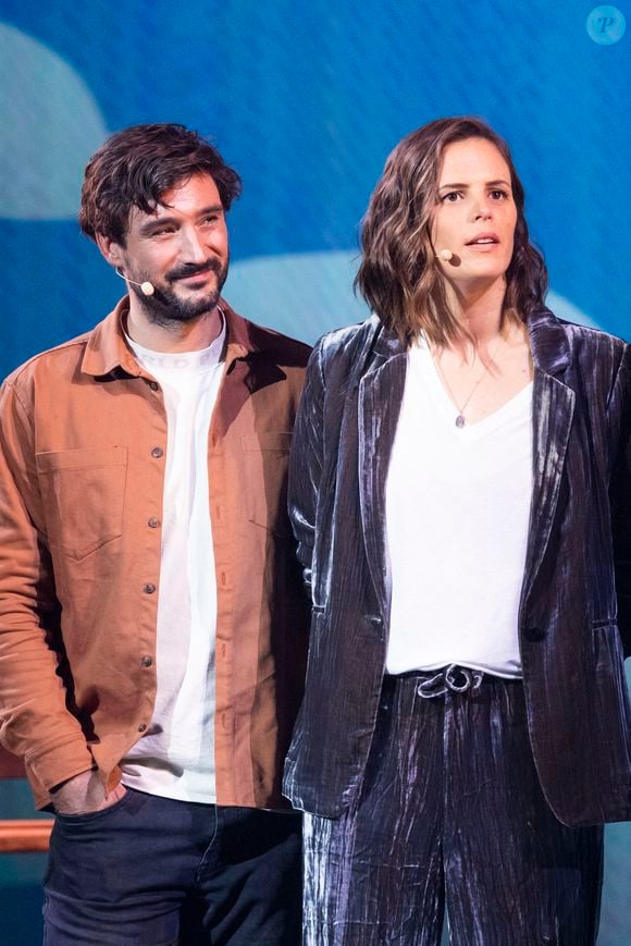 Ils ont eu deux garçons ensemble

Exclusif - Jeremy Frerot et Laure Manaudou - Surprises - Enregistrement de l'émission "La Chanson secrète 11" à Paris, diffusée le 24 juin sur TF1. 
© Cyril Moreau / Bestimage
