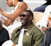 Aryna Sabalenka et Coco Gauff se sont affrontées en finale de Roland-Garros sur le court Philippe-Chatrier, sous les yeux d’un public prestigieux.

Hélène Sy, Omar Sy et Laurent Lafitte assistent au tournoi de Roland Garros. Photo par Laurent Zabulon/ABACAPRESS.COM