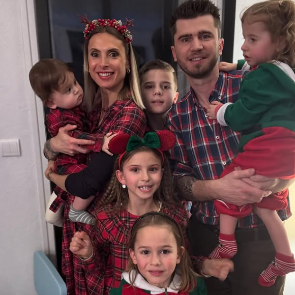 Impossible de marcher et parler pour Liv (3 ans) : le clan Augoyard (Familles nombreuses) change sa maison de la Loire pour elle