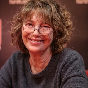 Exclusif - Jane Birkin dédicace son livre "Munkey Diaries - Journal, 1957-1982" à la librairie Furet du Nord à Lille le 15 novembre 2019. © Stéphane Vansteenkiste / Bestimage