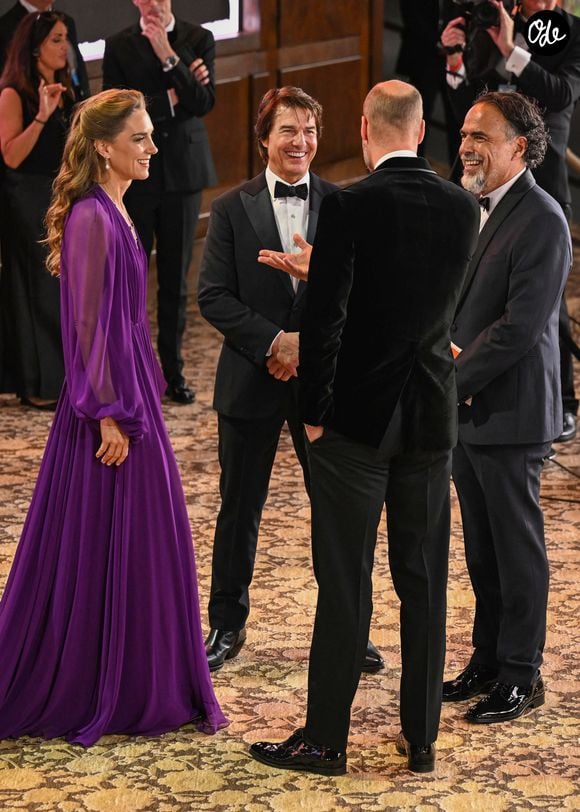 Le couple royal s'est rendu à Londres pour une avant-première aux côtés de Tom Cruise.

Kate Middleton, Alejandro González Iñárritu, William et Tom Cruise à l'avant-première de "DIGGER" à Londres, le 22 Septembre 2026
©Backgrid UK/ Bestimage