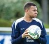 Kylian Mbappé lors de l'entraînement des joueurs de l'équipe de France de football au centre de formation et centre National du Football de Clairefontaine-en-Yvelines, France, le 2 juin 2025. © Baptiste Autissier/Psnewz/Bestimage