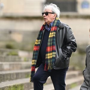 Hervé Vilard aux obsèques Georgette Lemaire en l'église Saint-Roch à Paris, France, le 14 janvier 2026. © Pierre Perusseau/Bestimage
