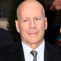 Malgré son état, Bruce Willis a tenu à être aux côtés de sa fille Tallulah pour son mariage : une photo dévoilée