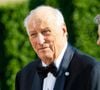 Âgé de 89 ans, le souverain souffre désormais d’une anémie hémolytique, une maladie qui entraîne une destruction rapide des globules rouges.

Des membres de la famille royale suédoise et plusieurs membres de familles royales européennes ont assisté aux célébrations des noces d’or à Stockholm, en Suède. Sur la photo : le roi Harald V de Norvège.
Backgrid USA / Bestimage