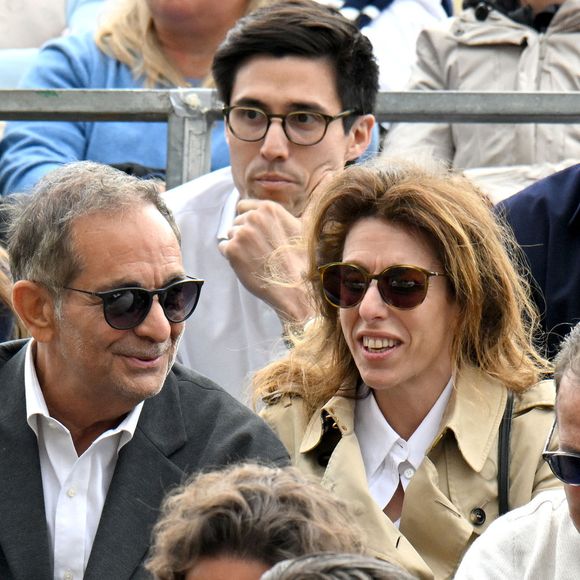 Laurent Fontaine et sa compagne Vanessa Friedland durant la finale de la 118e édition du Rolex Monte-Carlo Masters, au Monte-Carlo Country Club à Roquebrune Cap Martin, le 13 avril 2025. © Bruno Bebert/Bestimage