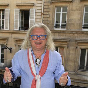 Semi Exclusif - Pierre-Jean Chalençon - Soirée de gala au profit de l'Ukraine au Palais Vivienne à Paris le 11 juin 2022

© Philippe Baldini / Bestimage