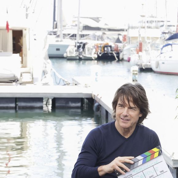 Exclusif - Anne-Elisabeth Lemoine,  Tom Cruise, Patrick Cohen, Pierre Lescure  - Tom Cruise sur le plateau de l'émission "C à vous" lors du 78ème Festival International du Film de Cannes le 13 mai 2025. © Jack Tribeca / Bestimage