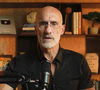 Et si le bonheur passait par une habitude toute simple : continuer à apprendre, quel que soit son âge ?

Arthur Brooks Youtube