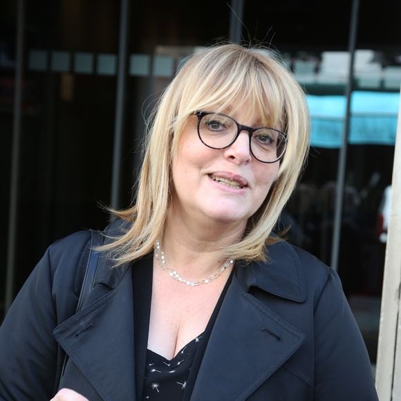 Caroline Diament à la sortie des studios de la radio RTL à Paris. Le 6 avril 2016