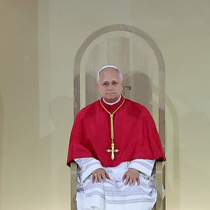 Le pape Léon XIV au Stade de France, à Saint-Denis, en périphérie de Paris, le 25 septembre 2026, pour présider une veillée de prière avec des jeunes de 17 à 35 ans, dans le cadre de sa visite de quatre jours en France.
© Jacovides-Moreau/Bestimage