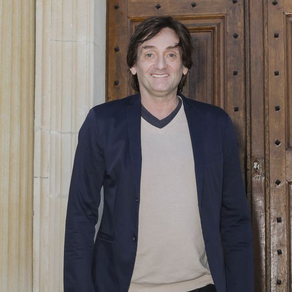 Exclusif - Pierre Palmade - Jour 4  - Lecture de "Lettre ou ne pas lettre" La fausse correspondance de Pierre Dac avec Pierre Palmade et François Rollin mise en scène Anne Bourgeois adaptation Jacques Pessis au château lors de la 26ème édition du festival de la Correspondance de Grignan, France, le 8 juillet 2022. © Jack Tribeca/Bestimage