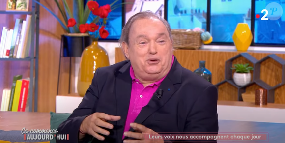 Son fils Jean-Emmanuel s’est fait un nom dans l’audiovisuel. Réalisateur, producteur et auteur, il a signé plusieurs projets ambitieux.

Jean-René Godart invité de Faustine Bollaert dans l'émission "Ca commence aujourd'hui" sur France 2 en janvier 2021.