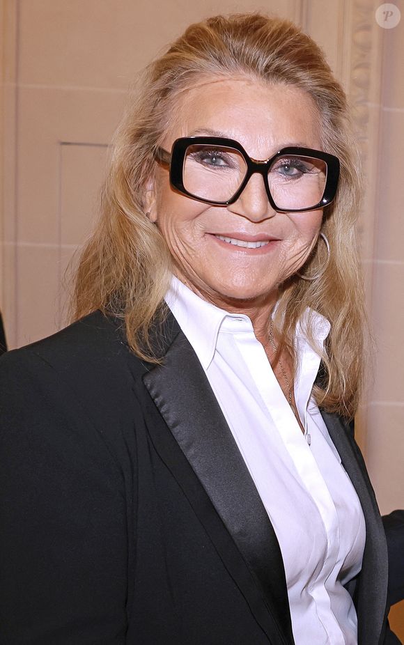 Sheila - Soirée de gala pour la Fondation de la Recherche en Physiologie, "Les Stéthos d'Or" au Four Seasons Hôtel George V à Paris le 24 mars 2025. © Cédric Perrin/Bestimage