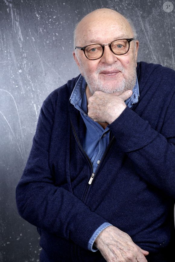 Bernard Mabille en est un des piliers. 
Exclusif - Portrait de Bernard Mabille à Paris, le 13 janvier 2025.
© Cédric Perrin/Bestimage