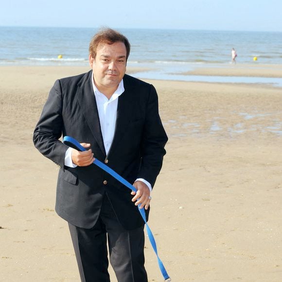 Didier Bourdon sur la plage dans le cadre du 23ème Festival du Film Romantique de Cabourg à Cabourg, France le 13 juin 2009. Photo Thierry Orban/ABACAPRESS.COM