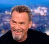 Ce n'est pas tout puisque son nouveau titre T'aimer encore écrit par son ami Vianney vient de sortir (ndlr : Vianney a d'ailleurs dû apporter une précision importante concernant ce titre)
Florent Pagny, qui va beaucoup mieux, était l'invité de Gilles Bouleau aux 20 heures de TF1 le jeudi 16 novembre.
© Captute TV TF1 via Bestimage