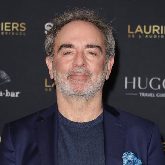 Bruno Solo - Photocall de la 31ème cérémonie des Lauriers de l'audiovisuel au théâtre Marigny à Paris le 10 février 2026. © Coadic Guirec/Bestimage