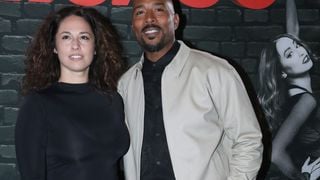 Un ancien élève de la Star Academy et sa femme, Michèle Laroque et Joyce Jonathan... Tous là pour soutenir Shy'm et l'équipe de Chicago !