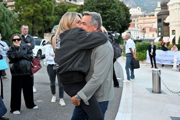Il était jugé pour des faits de "blessures involontaires" suite à un accident entre sa voiture et un deux-roues.

Camille Gottlieb, la fille de la princesse Stéphanie et de Jean Raymond Gottlieb, est au départ du 9ème E-Rallye de Monte-Carlo, en tant que co-pilote de son amie Margaux Grundstein au volant d'une volvo, sur la place du Casino à Monaco, le 15 octobre 2025. Pour leur 2eme participation à ce Rallye, l'équipage monégasque souhaite conserver son titre, 1ère au classement consommation FIA, Trophée Enliten FIA Ecorally 2024. Ici, elle est dans les brse de son père JR Gottlieb.
© Bruno Bebert / Bestimage