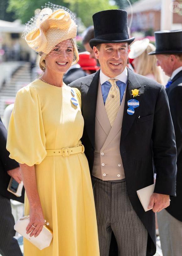 Ils se diront oui le 6 juin 2026 en Angleterre

Peter Phillips et sa compagne Harriet Sperling - Les royautés assistent à la course hippique Royal Ascot (Jour 3), le 19 juin 2025.

© GOFF  / BESTIMAGE