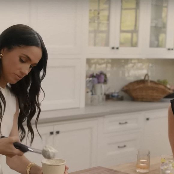 "With Love, Meghan", série Netflix de Meghan Markle en 2025 en ligne, dans la cuisine ©Backgrid UK/ Bestimage