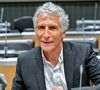 Il animait "La bande originale" depuis 12 ans

Le présentateur de télévision et producteur audiovisuel Nagui assiste à une audition de la Commission d'enquête parlementaire sur la neutralité, le fonctionnement et le financement du service public de radiodiffusion français à l'Assemblée nationale, à Paris, France, le 1er avril 2026. © Christian Liewig/Bestimage