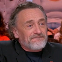 Jean-Paul Rouve perd ses mots sur le plateau de Quotidien en évoquant cet être proche qu'il a perdu