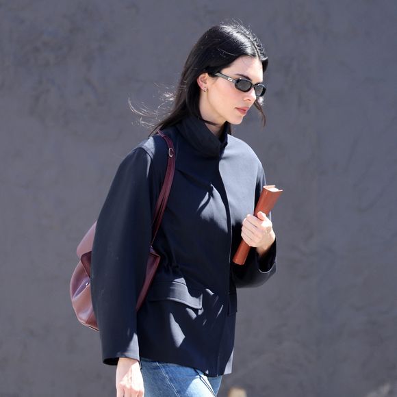 Kendall Jenner aperçue quittant une réunion d'affaires à Beverly Hills, CA. © Backgrid USA / Bestimage