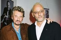 Jean Reno parle de Johnny Hallyday, "LEGEND", YouTube.