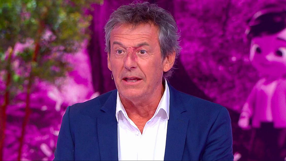 Six ans après Les 12 Coups de midi, ce champion désormais retraité à 34 ans ouvre les portes de son appartement acheté grâce à sa cagnotte