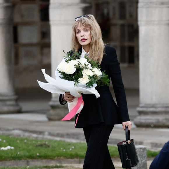 Arielle Dombasle - Obsèques d'Isabelle Mergault à la Coupole du Père-Lachaise à Paris le 30 mars 2026. © Cyril Moreau - Dominique Jacovides / Bestimage