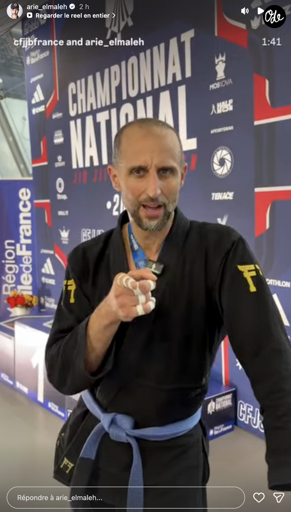 "J'ai fait du théâtre, j'ai joué dans des films, j'ai chanté dans des concerts. Je n'ai jamais eu autant le trac qu'aujourd'hui", a-t-il avoué, visiblement ému

Arié Elmaleh participe au championnat national organisé par la Confédération Française de Jiu-Jitsu Brésilien (CFJJB), au Stade Pierre de Coubertin à Paris - Instagram