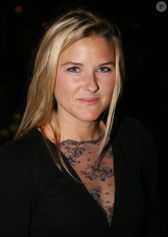 Stephanie Renouvin participe à la soirée Canal Plus lors du 61ème Festival de Cannes à Cannes, France, le 16 mai 2008. Photo de Denis Guignebourg/ABACAPRESS.COM