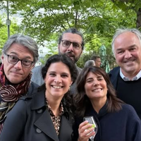 Apolline de Malherbe, Olivier Truchot, Estelle Denis... Tous fidèles au milliardaire Rodolphe Saadé, le patron de BFMTV et RMC, ils célèbrent leur "non-départ" du groupe