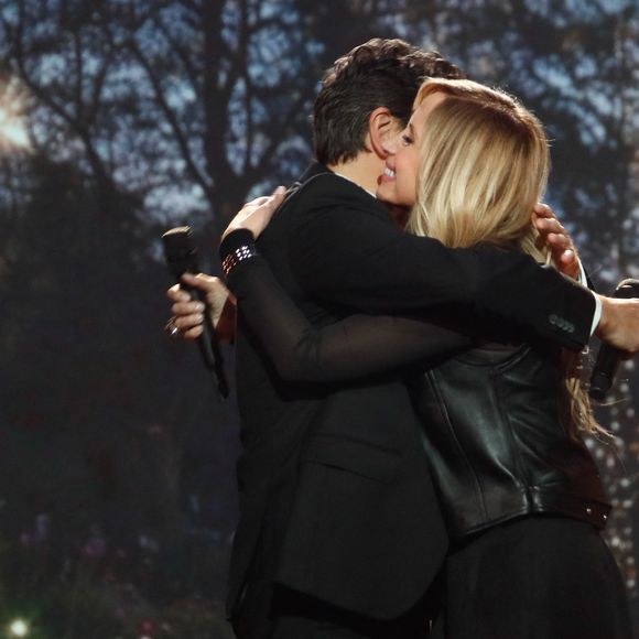 Exclusif - Laurent Gerra, Lara Fabian lors de l'enregistrement de l'émission "Laurent Gerra, l'anniversaire événement" présentée par S.Bern et qui sera diffusée le 7 juin 2025 sur France 2, au théâtre Marigny, à Paris, France, le 28 avril 2025. © Clovis-Moreau/Bestimage