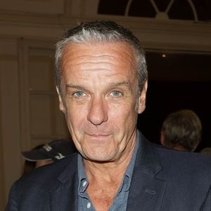 Pourtant, le métier de comédien n'était pas son premier projet.

Exclusif - Philippe Caroit - Célébrités assistent à la générale de la pièce "Ubu Roi" au théâtre de Paris le 16 septembre 2026. © Cadic Guirec/Bestimage