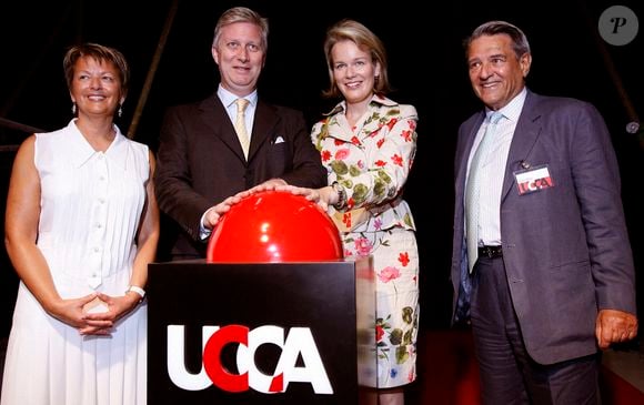 L'épouse du baron Guy Ullens, Myriam, le prince Philippe et la princesse Mathilde de Belgique et le baron Guy Ullens assistent à la cérémonie d'inauguration du Centre Ullens pour les arts contemporains (UCCA) situé dans la "798 Art Zone", le quartier des arts de Dashanzi, à Pékin, le mardi 19 juin 2007. Photo by ABACAPRESS.COM