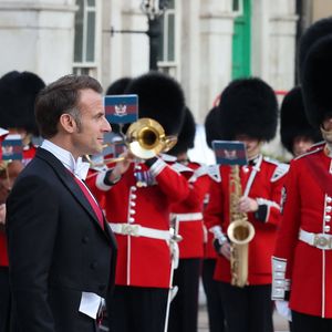 Le président Emmanuel Macron lors d’un banquet d’état à Guildhall, Londres le 9 juillet 2025. Le couple présidentiel français est en voyage officiel au Royaume Uni pour trois jours.

© Dominique Jacovides / Bestimage
