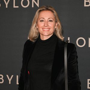 Anne-Sophie Lapix victime d'une tentative de home-jacking à son domicile parisien le 20 janvier 2024.
Cinq suspects ont été interpellés quelques minutes plus tard, devant les jardins du Trocadéro, alors qu’ils avaient pris la fuite en voiture.