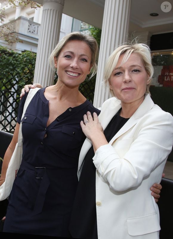 Exclusif - Anne-Sophie Lapix et Anne-Élisabeth Lemoine -  Arrivées des invités à l'émission "Vivement dimanche prochain" de Michel Drucker à Paris le 28 septembre 2016. © Agence / Bestimage
